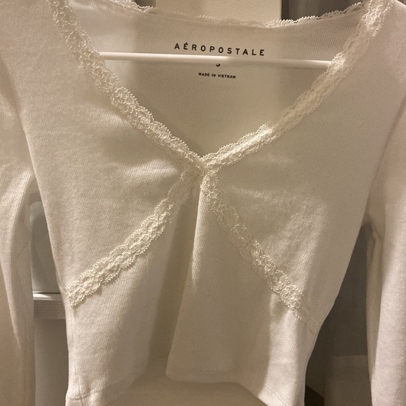 aeropostale cropped long sleeve top - Picture 3 of 6